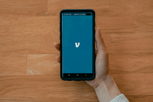 black samsung android smartphone displaying blue screen